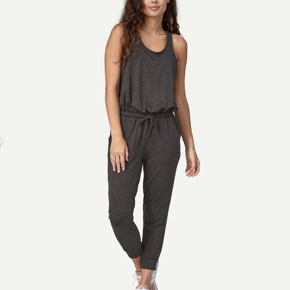 Patagonia Pants - Patagonia Seabrook Charcoal Jumpsuit EUC